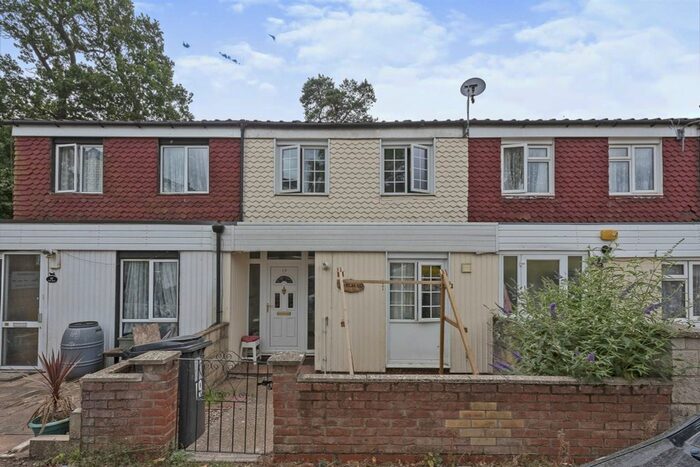 3 Bedroom Terraced House For Sale In Elm Road, Thetford, IP24
