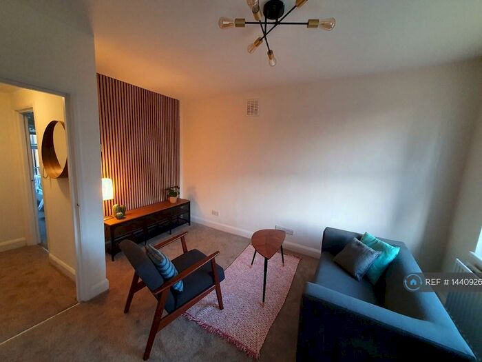 1 Bedroom Flat To Rent In Cosway Street, London, NW1