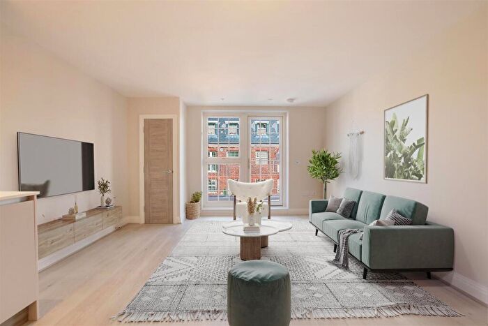 1 Bedroom Apartment For Sale In Apartment, Lightfield, Barnet, EN5