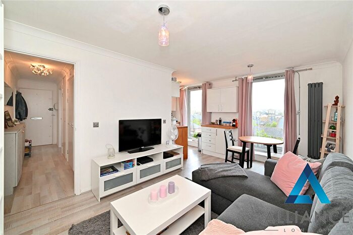 1 Bedroom Flat To Rent In Horseferry, Limehouse, London, Uk, E14
