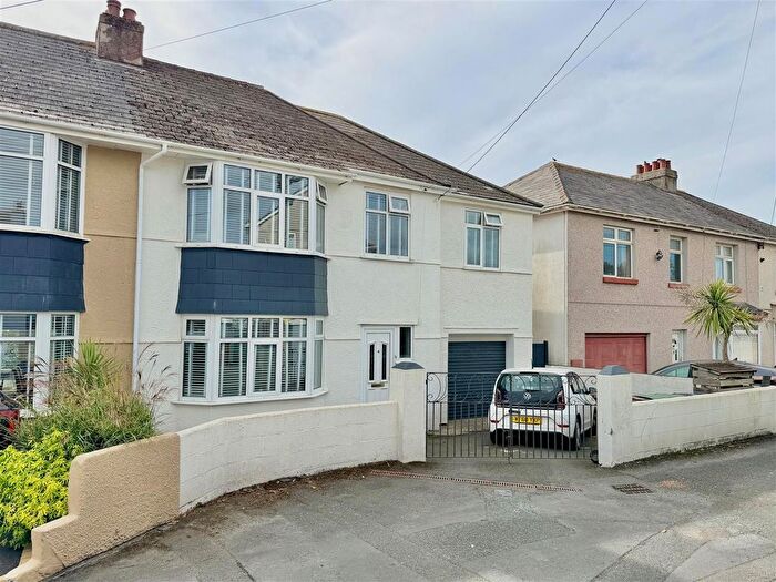 5 Bedroom Semi Detached House For Sale In Billacombe, Plymouth, PL9