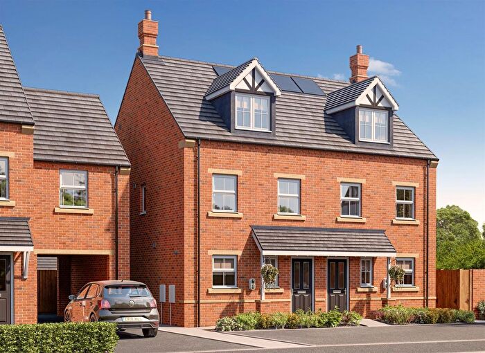 3 Bedroom Terraced House To Rent In Red House Way, Rotherham, S60