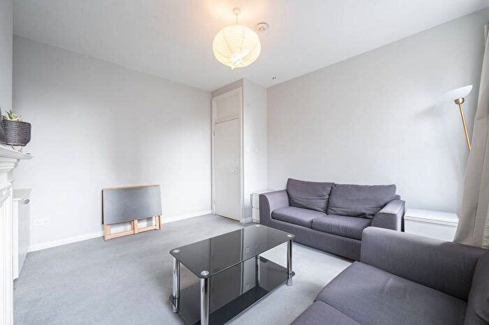 2 Bedroom Flat To Rent In Orde Hall Street, Bloomsbury, London, WC1N