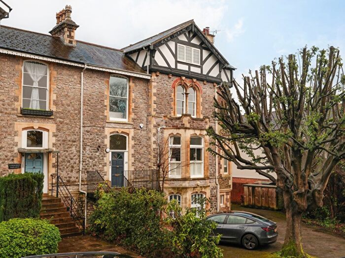 2 Bedroom Flat For Sale In Julian Road, Bristol, BS9