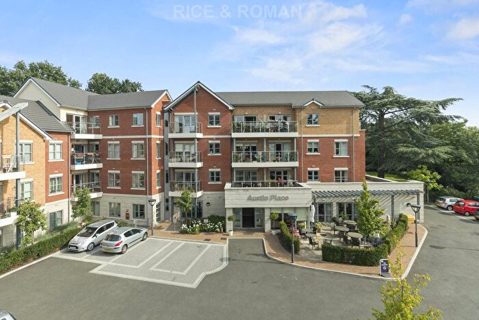2 Bedroom Flat For Sale In Austin Place, Weybridge, KT13