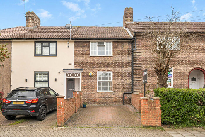 2 Bedroom Terraced House For Sale In Ballamore Road, Bromley, BR1