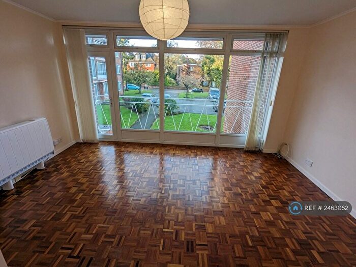 1 Bedroom Flat To Rent In Redruth House, Sutton, SM2