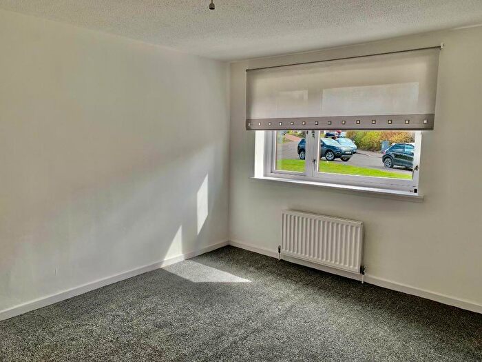 2 Bedroom Flat To Rent In Baird Hill, The Murray, East Kilbride, G75