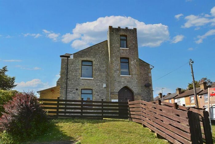 1 Bedroom Flat To Rent In Western Road, Maidstone, ME16