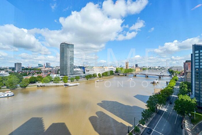 3 Bedroom Flat To Rent In The Dumont, Albert Embankment, London, SE1