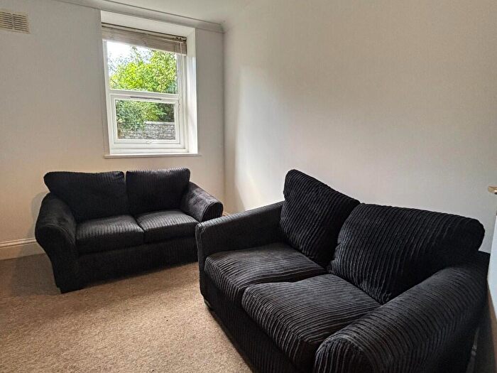 5 Bedroom Flat To Rent In Belgrave Road, Bristol, BS8