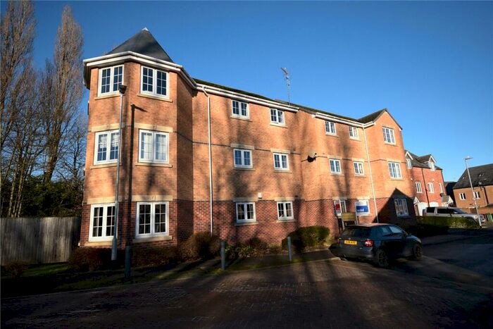 2 Bedroom Apartment To Rent In Tingle View, Farnley, Leeds, West Yorkshire, LS12