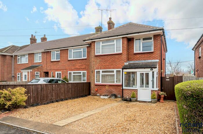 3 Bedroom End Of Terrace House For Sale In Templars Firs, Royal Wootton Bassett, Swindon, SN4