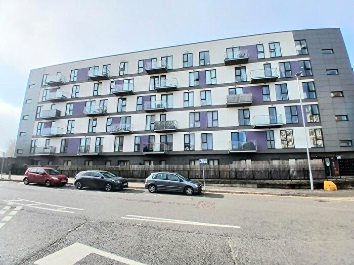 1 Bedroom Flat To Rent In Swingate, Stevenage, SG1