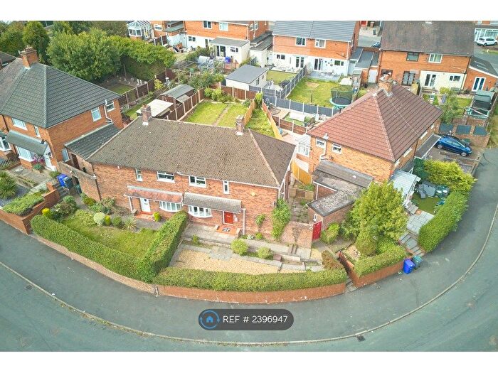 3 Bedroom Semi-detached House To Rent In Dorcas Drive, Stoke-On-Trent, ST3