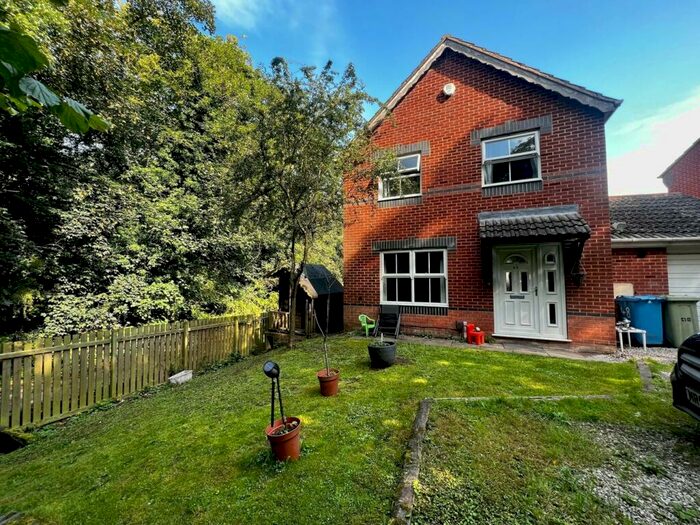 4 Bedroom Detached House To Rent In St Marks Close, Worksop, S81