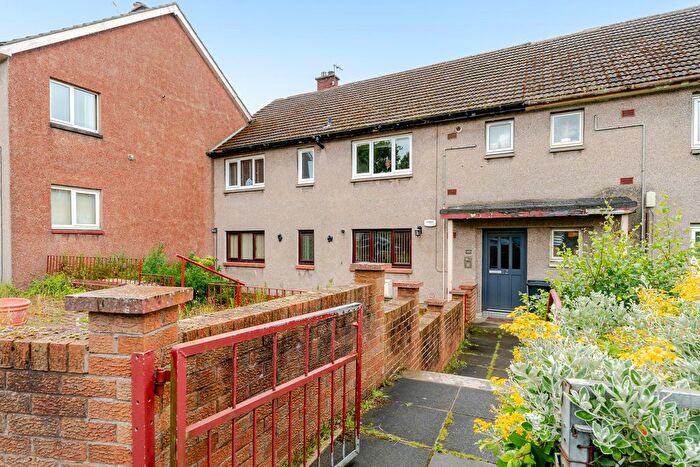 2 Bedroom Flat For Sale In / Rannoch Road, Edinburgh, EH4