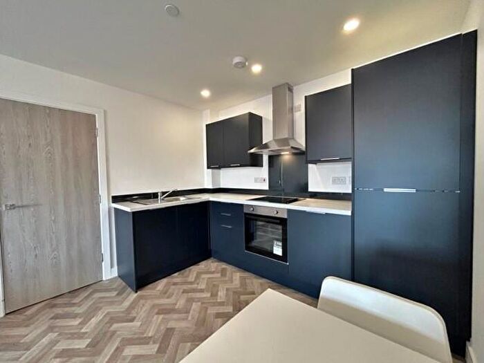 1 Bedroom Apartment To Rent In Richmond Road, Cardiff(City), CF24