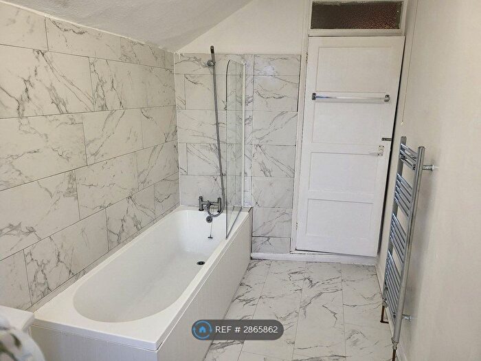 2 Bedroom Terraced House To Rent In Strelley St, Nottingham, NG6