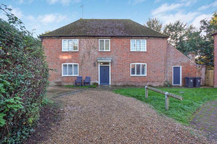 4 Bedroom Detached House To Rent In Longport, Canterbury, CT1