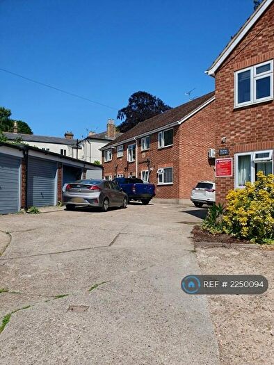 2 Bedroom Flat To Rent In Royal Court, Brentwood, CM14