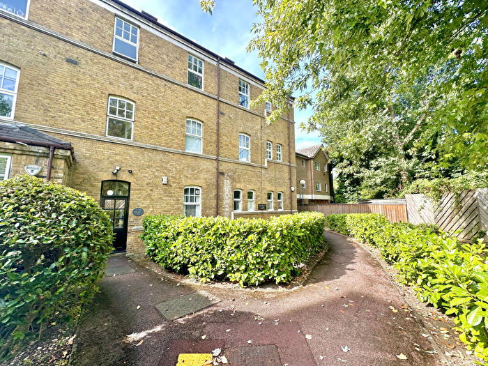 1 Bedroom Flat To Rent In Avonley Road, New Cross, SE14