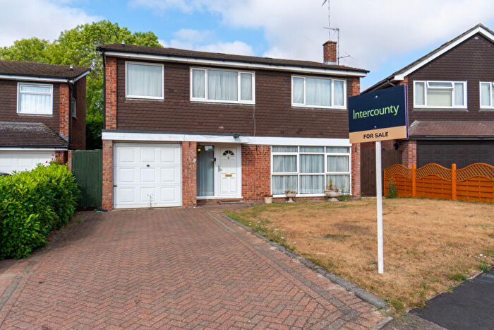 4 Bedroom Detached House For Sale In Meadowcroft, Stansted, Essex, CM24