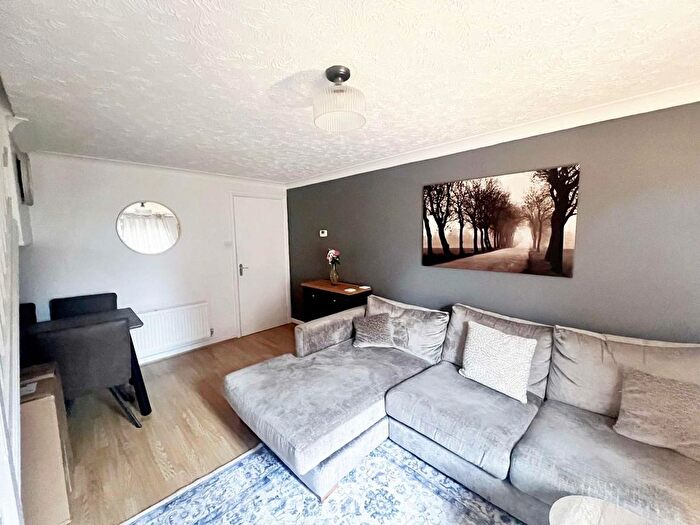 2 Bedroom Property To Rent In Burdett Grove, Whittlesey, Peterborough, PE7