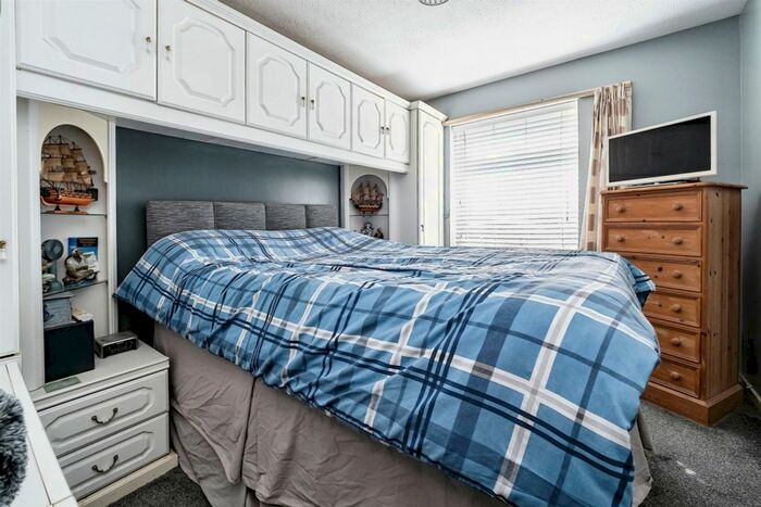 2 Bedroom Flat For Sale In Durham Court, Durham Street, Hull, HU8