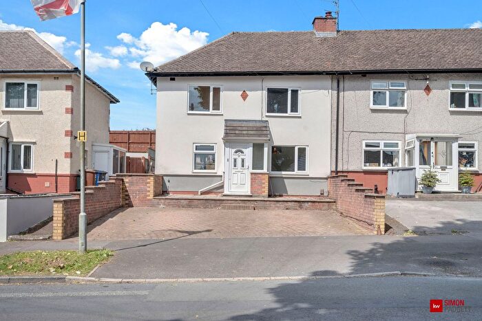 3 Bedroom End Of Terrace House For Sale In Birtwistle Avenue, Lancashire, BB8