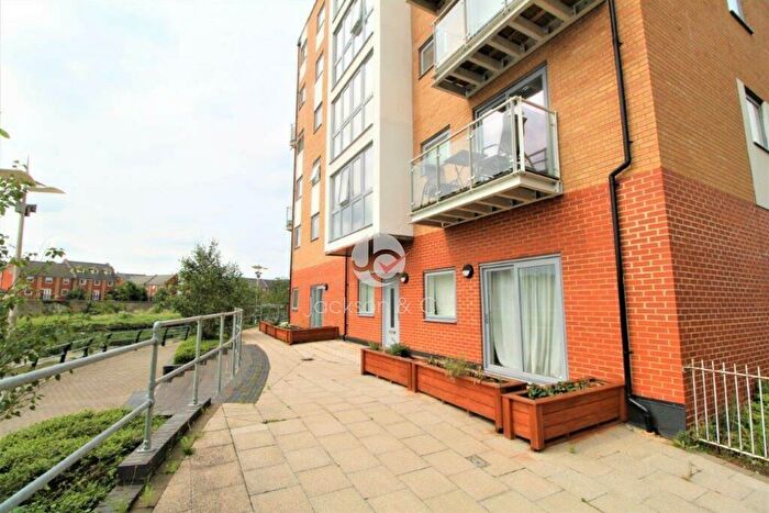 2 Bedroom Apartment For Sale In Ship Wharf, Colchester, CO2