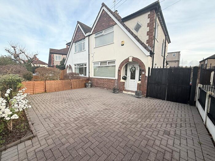 3 Bedroom Semi Detached House For Sale In Beech Grove, Ellesmere Port, CH66