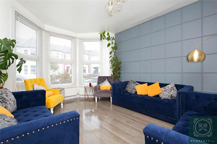 4 Bedroom Terraced House To Rent In Whymark Avenue, London, N22