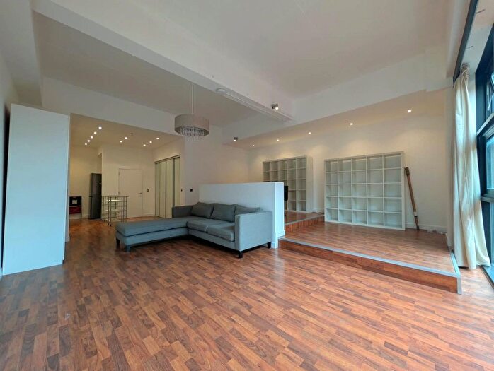 1 Bedroom Flat To Rent In Tenby Street, Birmingham, B1