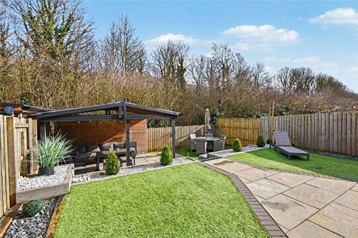 3 Bedroom Detached House For Sale In Davy Avenue, Micklefield, Leeds, West Yorkshire, LS25