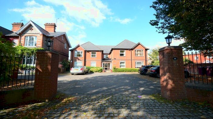 1 Bedroom Flat To Rent In Coley Avenue, Reading, RG1