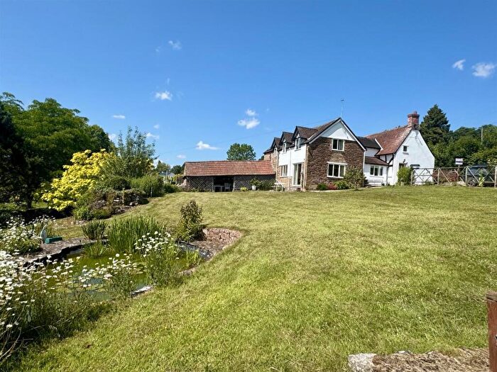 4 Bedroom Cottage For Sale In Velthouse Lane, Longhope, GL17