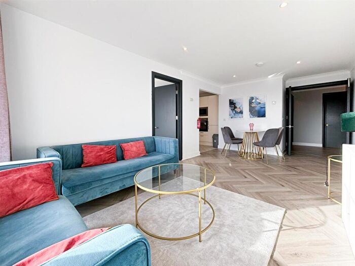 3 Bedroom Apartment To Rent In Regent Court, St John's Wood, NW8