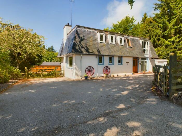 5 Bedroom Detached House For Sale In Lumphanan, Nr Banchory, Aberdeenshire, AB31