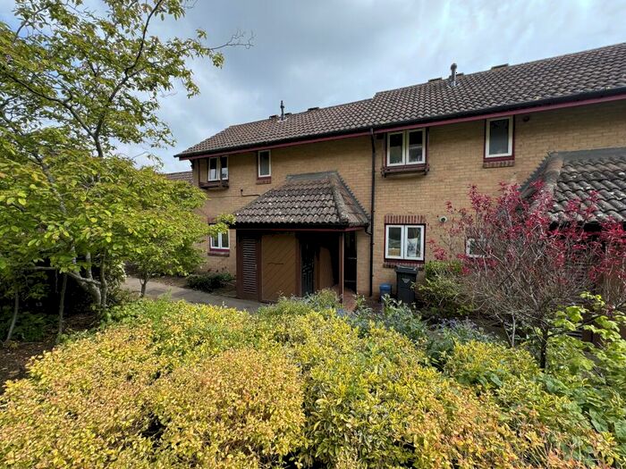 1 Bedroom House To Rent In Highfield Crescent, Kettering, NN15