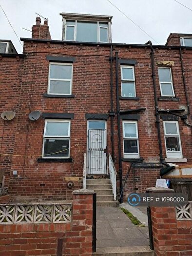 2 Bedroom Terraced House To Rent In Nowell Walk, Leeds, LS9