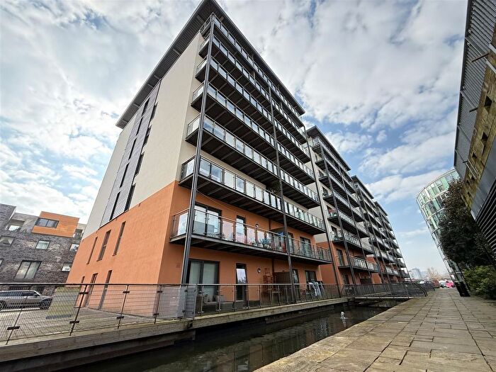 2 Bedroom Flat For Sale In Albion Works, Pollard Street, Ancoats, M4