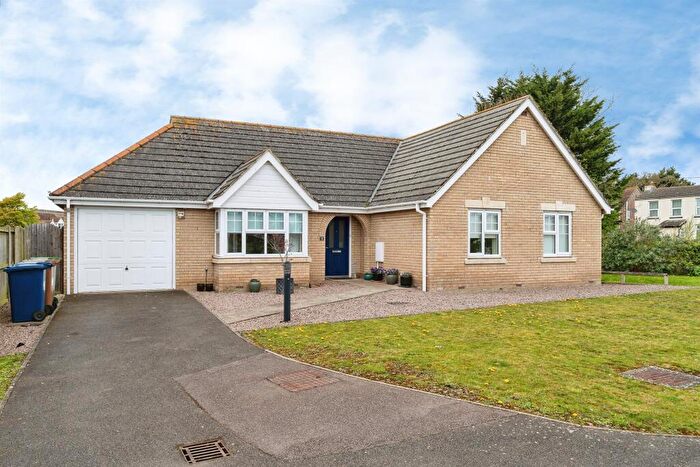 3 Bedroom Detached Bungalow For Sale In Ashbeach Road, March, PE15