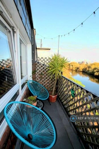 2 Bedroom Maisonette To Rent In Kessock Close, London, N17