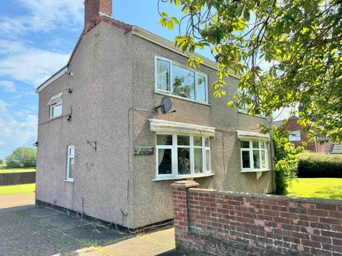4 Bedroom Detached House For Sale In Wragholme Road, Grainthorpe, LN11
