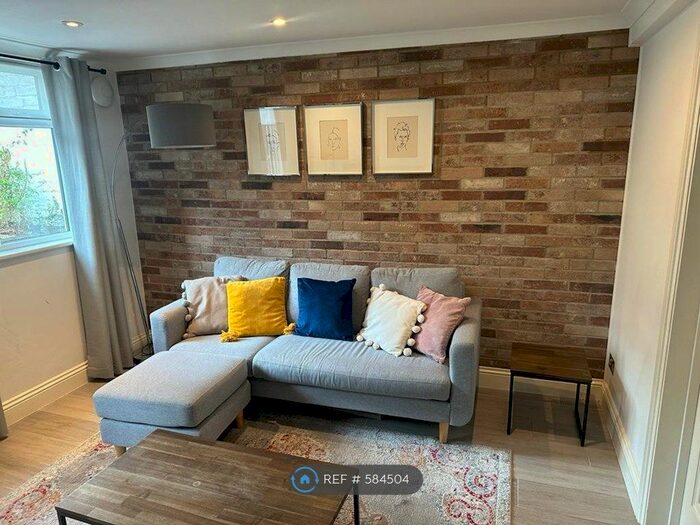 1 Bedroom Flat To Rent In King Street, London, W6