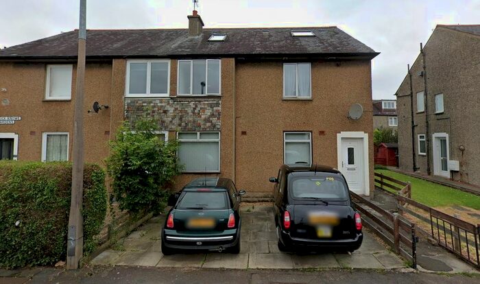 4 Bedroom Flat To Rent In , Carrick Knowe Gardens, Edinburgh, EH12