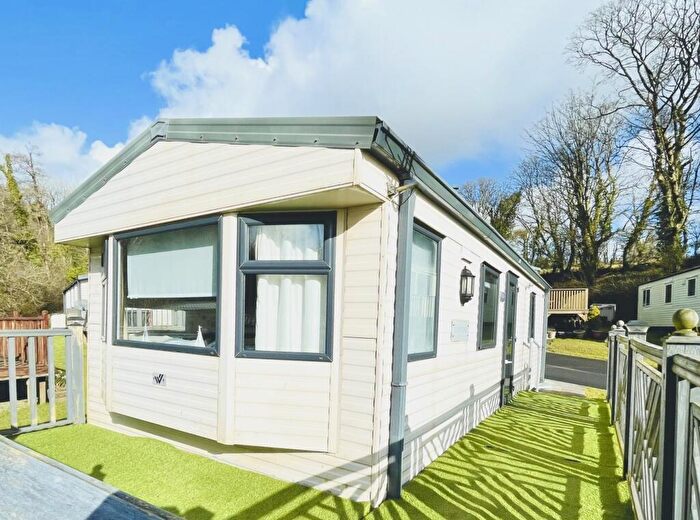 2 Bedroom Caravan For Sale In Willerby Richmond, Amroth Castle Coastal Park, Amroth, Narberth, Pembrokeshire, SA67