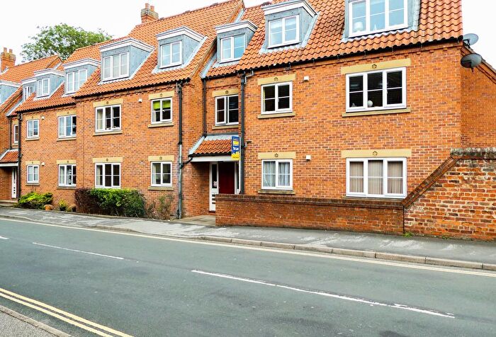 2 Bedroom Flat To Rent In School Lane, Beverley, HU17