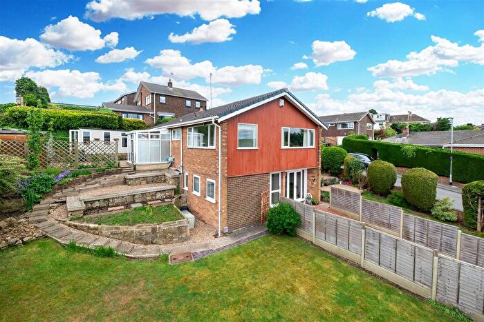 4 Bedroom Detached House For Sale In Beechwood, Woodlesford, Leeds, LS26